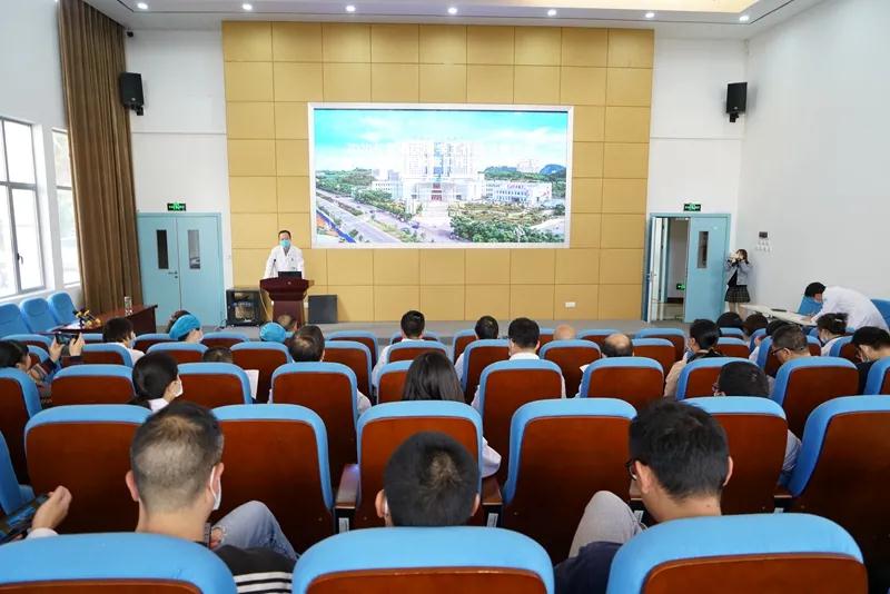 州人民醫(yī)院召開2020年第四次教學(xué)工作會(huì)議暨迎接省級(jí)住培督導(dǎo)檢查工作安排部署會(huì)